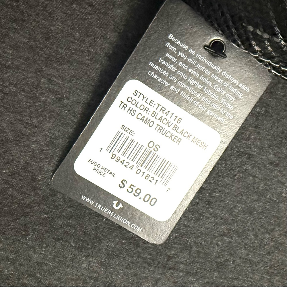 True Religion Black and Camouflage Cap - Picture 6 of 7